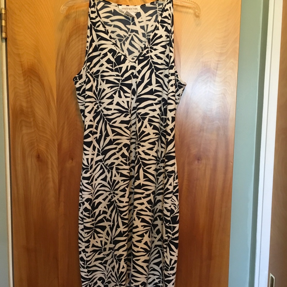 Women's size Large JONES NEW YORK dress